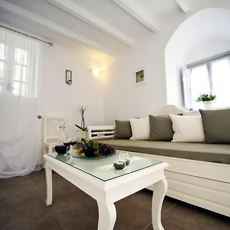 Apartment Archontiko Santorini *